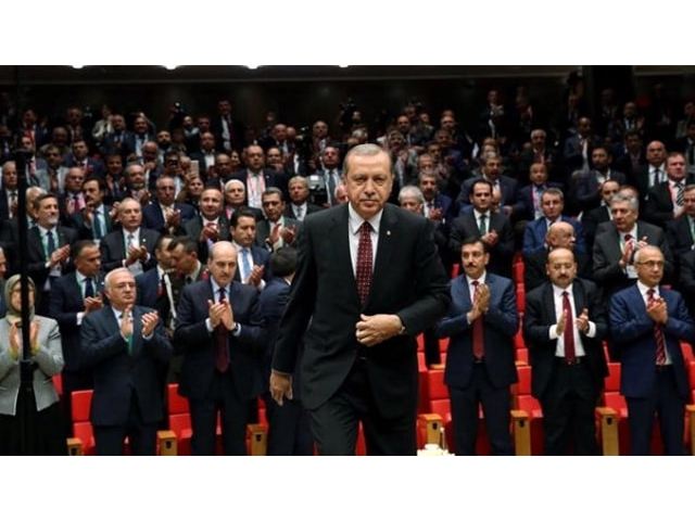 5 BELEDİYE BAŞKANI AK PARTİ’YE GEÇTİ