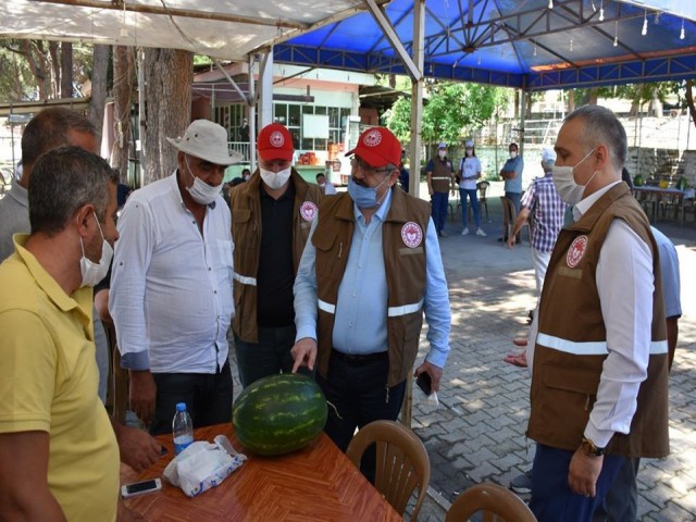 KARPUZ ÜRETİCİLERİNE ZİYARET