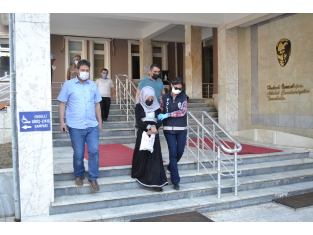 VİCDANSIZ ANNE TUTUKLANDI
