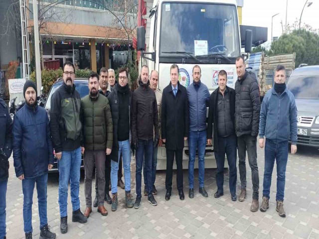 TURGUTLU'DAN SICAK YEMEK DAĞITIMI