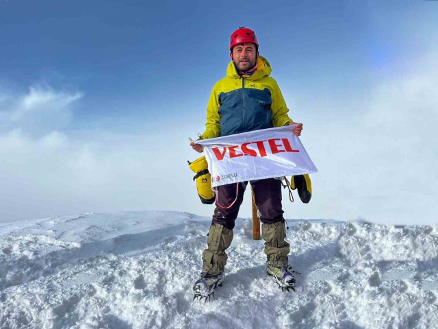 VESTEL PERSONELİNDEN 19 MAYIS BÜYÜK DEMİRKAZIK TIRMANIŞI