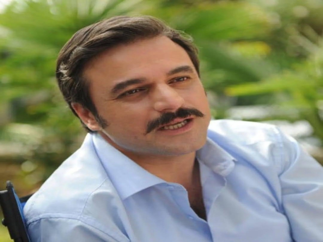Ufuk Özkan Hakkında Endişelendiren İddia: Hastaneye Kaldırıldı!
