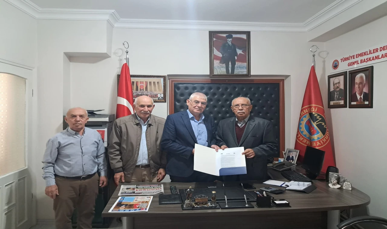 Millet Partisi’nden Türkiye Emekliler Derneği Manisa Şubesi’ne Ziyaret