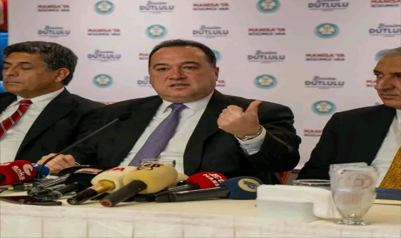 Başkan Dutlulu: “2000 yılından önce yapılmış evler riskli, yeni yapılanlar güvenli”