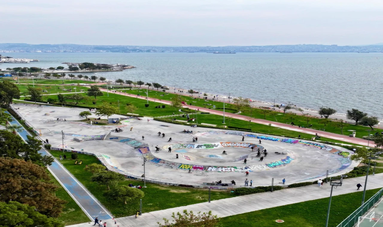 Bostanlı Kaykay Parkı’na Mattia Ahmet Minguzzi’nin Adı Verildi