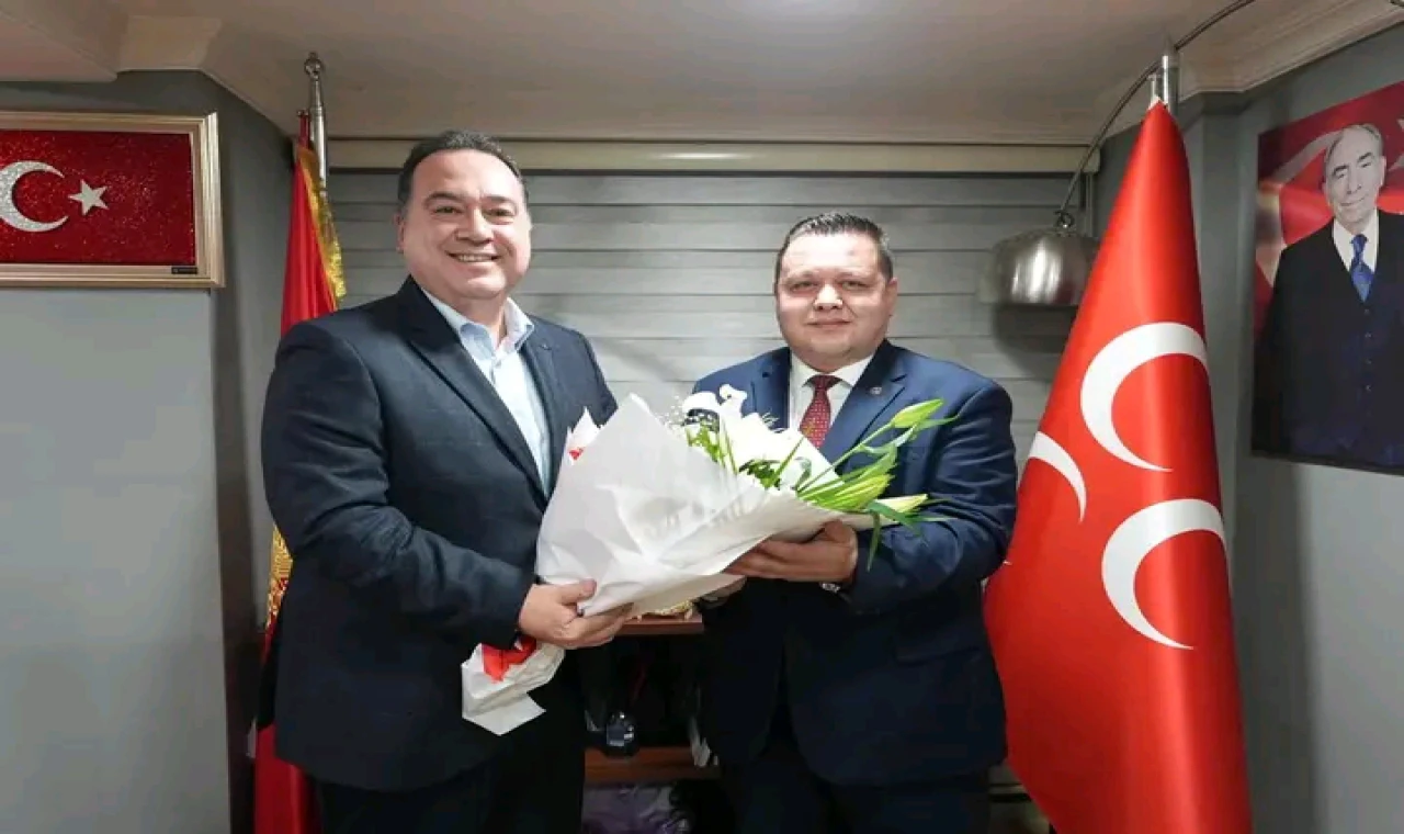 Dutlulu’dan MHP İl Başkanlığına Sürpriz Ziyaret