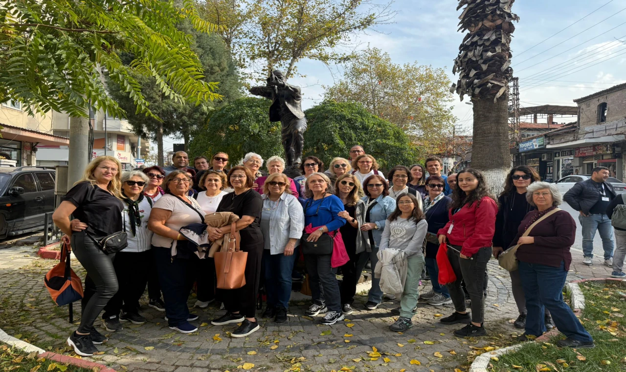 İzmirli Turistler Soma'nın Kültürel Değerlerini Keşfetti!