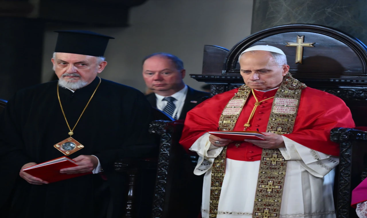 Papa 14. Leo, İstanbul’da Fener Rum Patrikhanesi’ni ziyaret etti