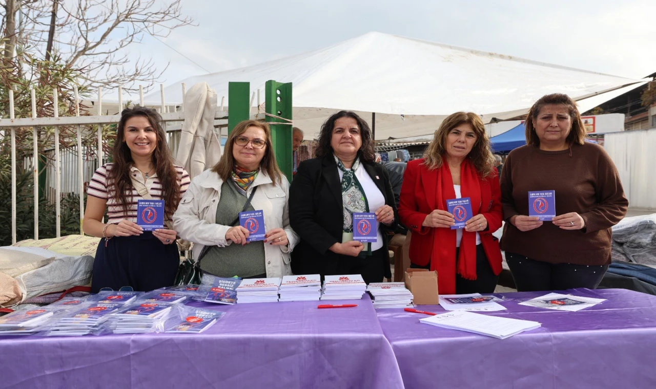 ŞEHZADELER BELEDİYESİ KADINLARI ŞİDDETE KARŞI BİLGİLENDİRDİ