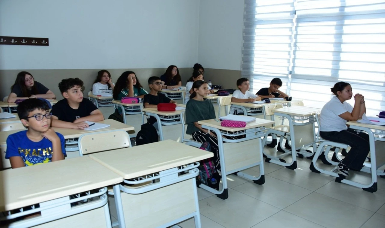 ŞEHZADELER BELEDİYESİ’NDEN KIŞ DÖNEMİ YABANCI DİL KURSU FIRSATI