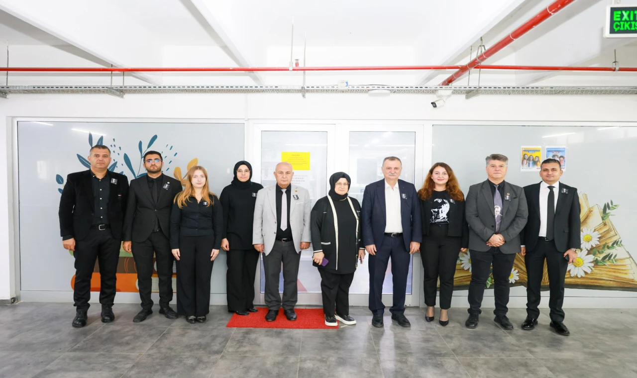 YUNUSEMRE’DEN 10 KASIM’DA GENÇLERE NUTUK HEDİYESİ