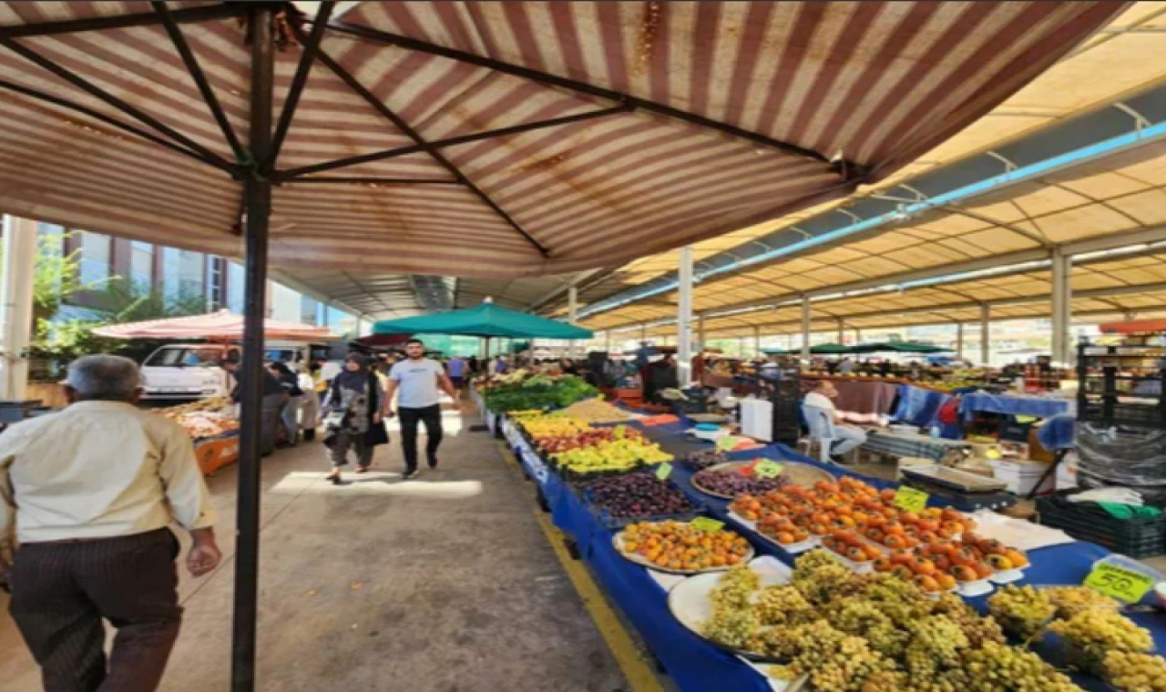 Alaybey Pazar Yeri’nin Adı Değişiyor mu?