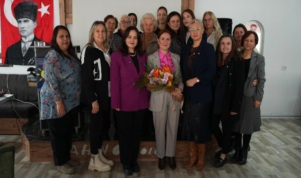 İYİ Parti Şehzadelerden Kadın Hakları Söyleşisi