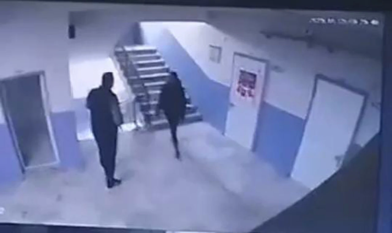 Manisa'da Otizmli Çocuğu Merdivenlerden İten Okul Müdürü Serbest Bırakıldı!