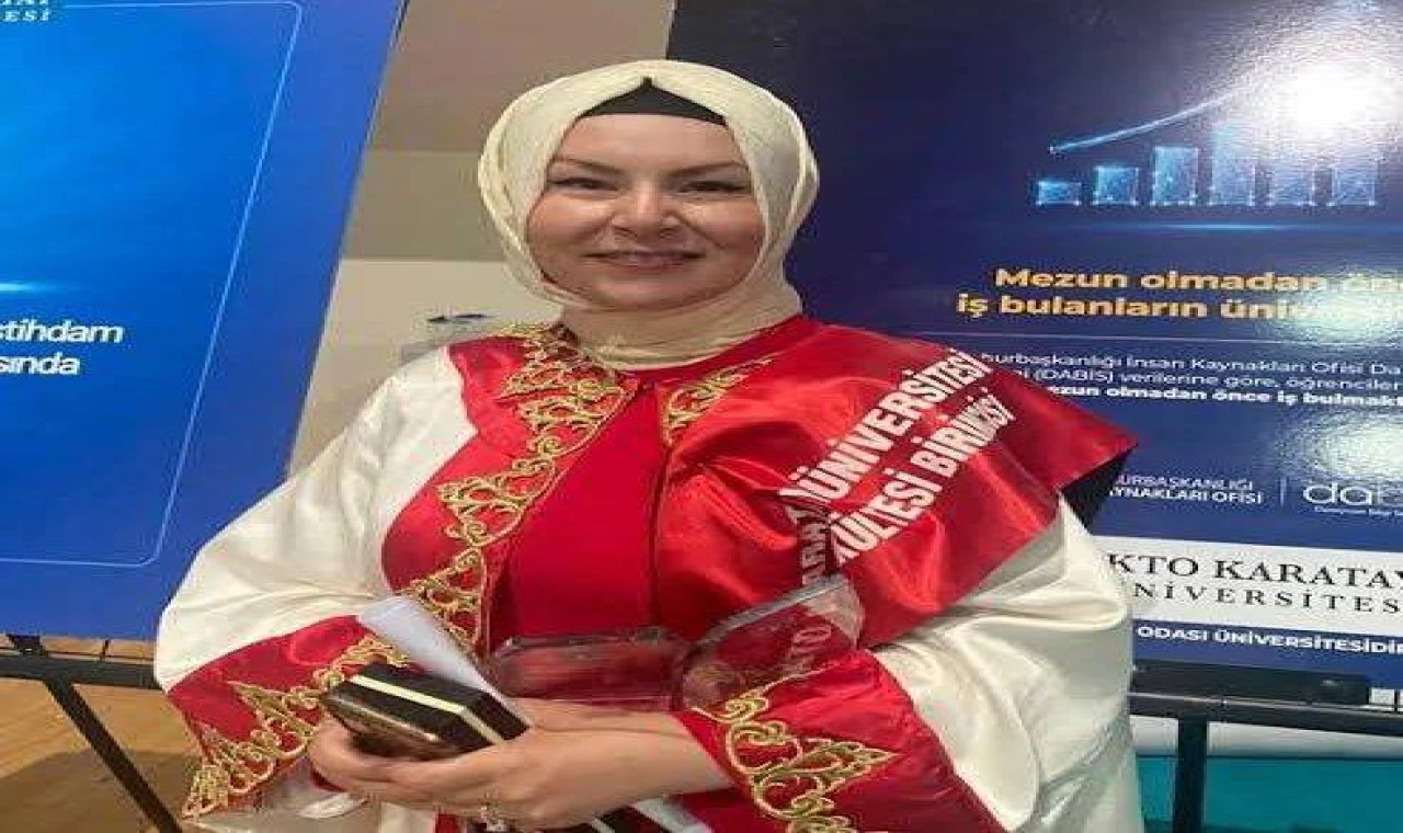 Oğlunun Hakkını Aramak İçin Hukuk Okudu, Fakülteyi Birincilikle Bitirdi!