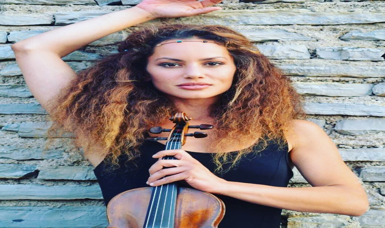 Oyuncu Yıldız Asyalı’dan Şiddet İddiası: “Eşim Tarafından Darp Edildim”