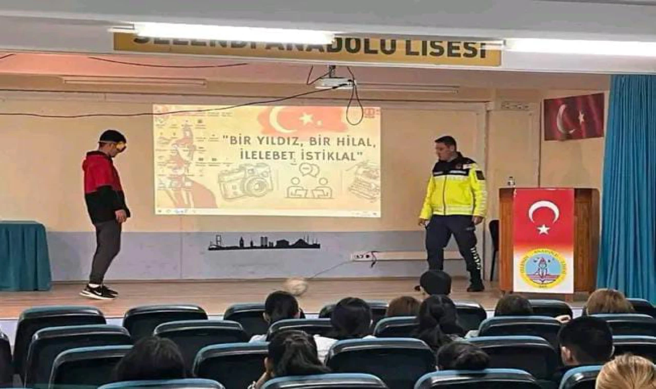 Selendi’de Öğrencilere Trafik Eğitimi Verildi