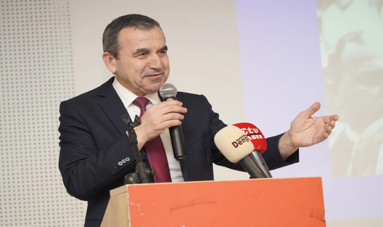 BABÜROĞLU ATATÜRK VE CUMHURİYET DEĞERLERİNİ ANLATTI