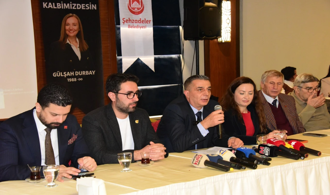 BAŞKAN HAKAN ŞİMŞEK MANİSALI GAZETECİLERLE BİR ARAYA GELDİ