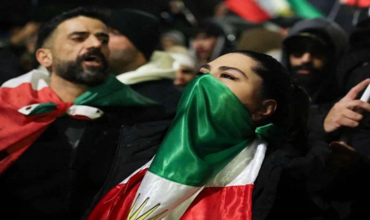 İran’daki Rejim Karşıtı Protestolarda Can Kaybı Artıyor