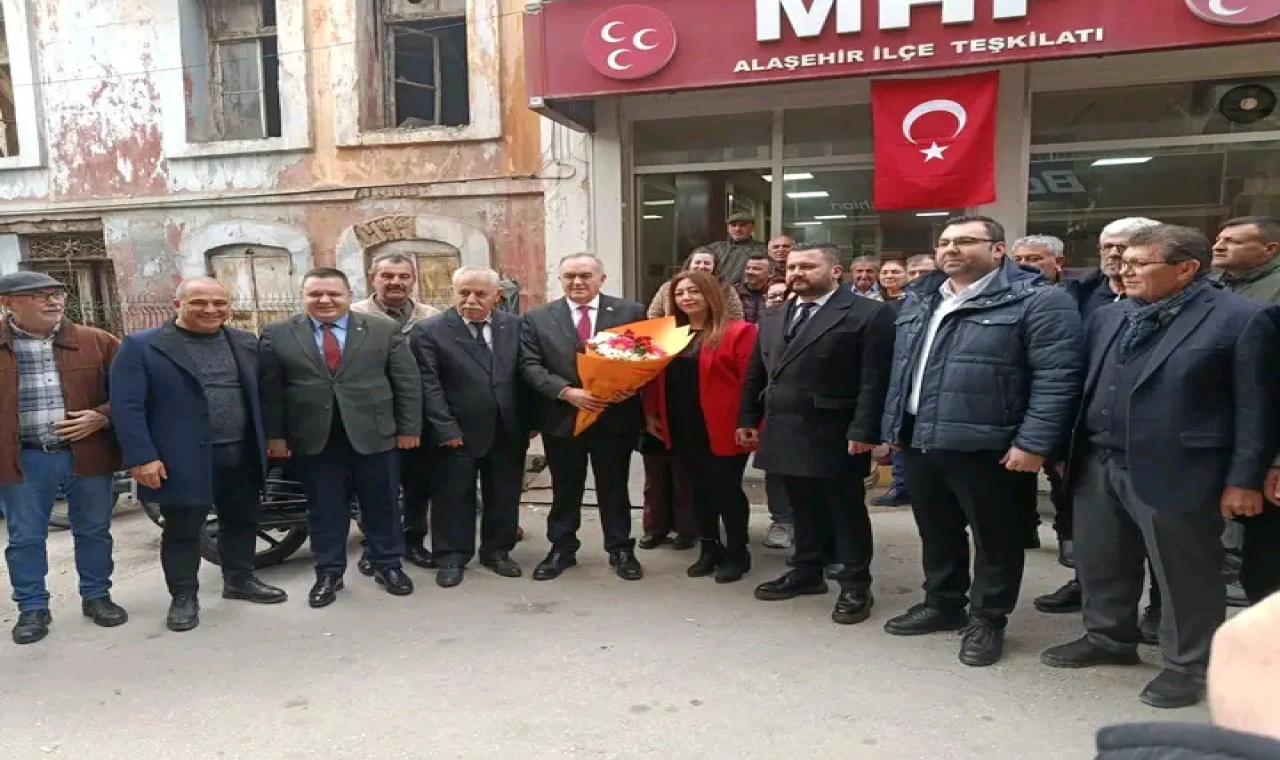 MHP Grup Başkanvekili Erkan Akçay, Alaşehir’de Temaslarda Bulundu