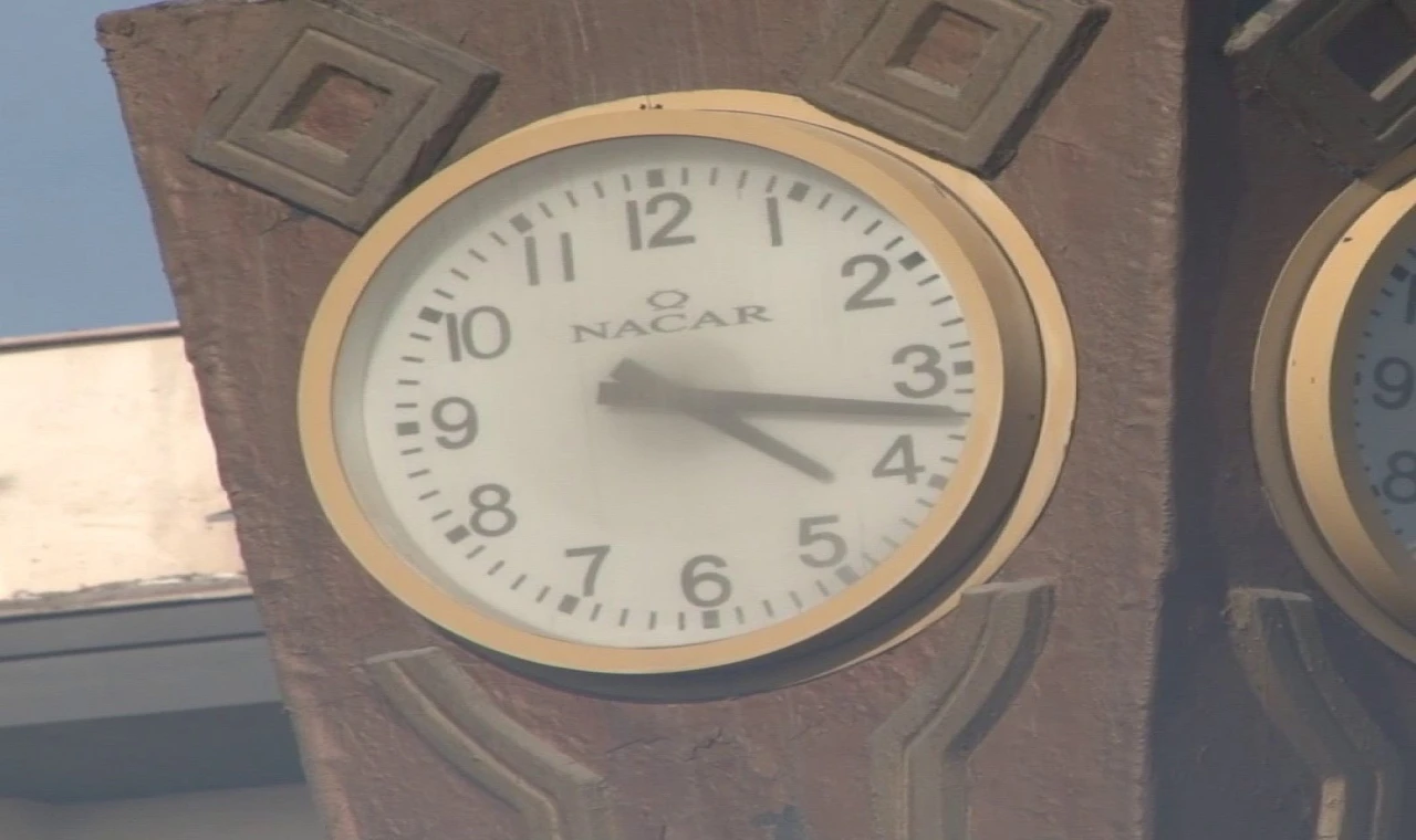 Adıyaman’da Saat Kulesi 3 Yıldır 04.17’yi Gösteriyor