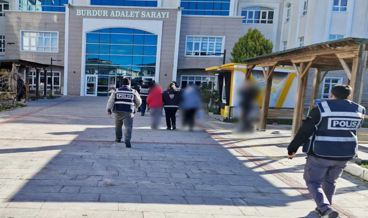 Burdur’da 1 Milyon TL’lik Sahte Altın Olayında 4 Şüpheli Serbest!