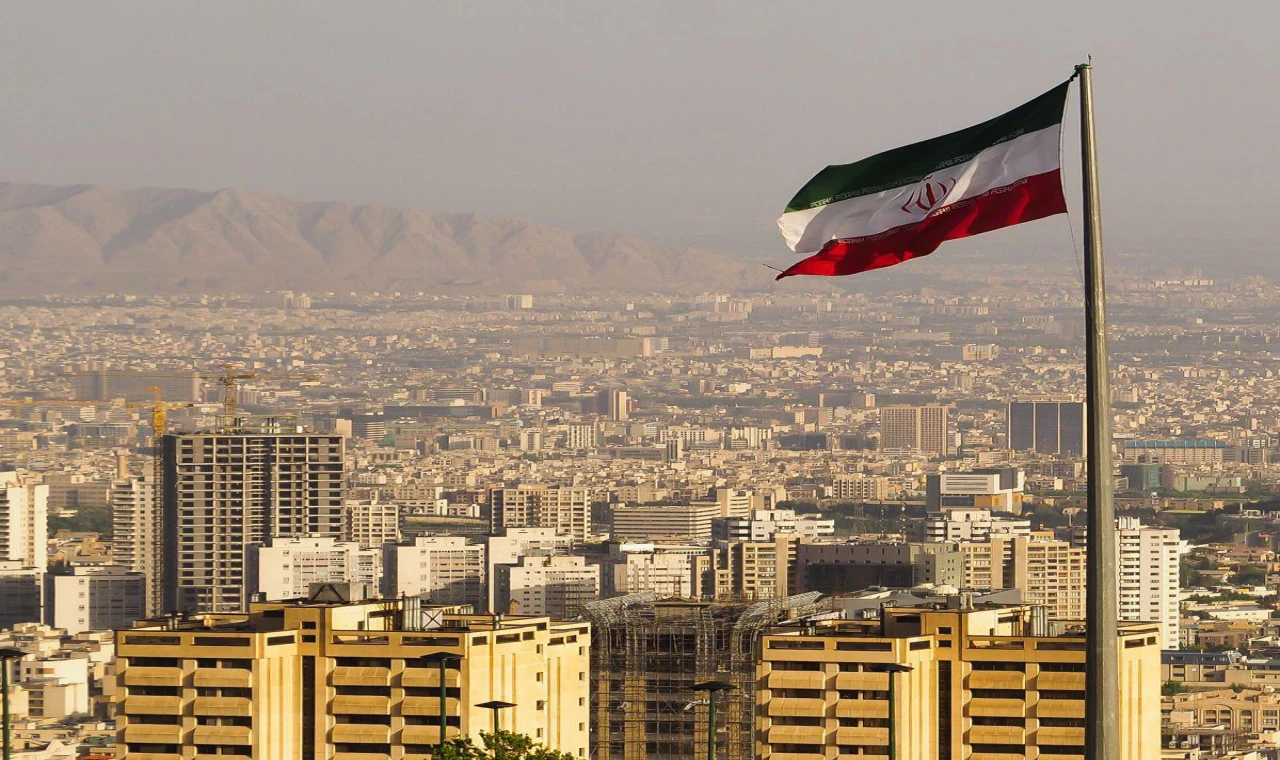 İran’da Savaşın 3 Günlük Bilançosu Açıklandı 555 Kişi Hayatını Kaybetti