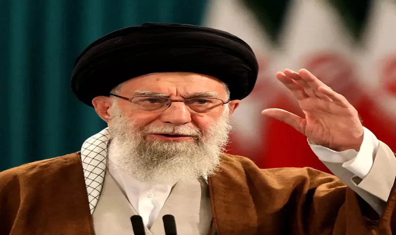 İran’ın Dini Lideri Ali Hamaney Hayatını Kaybetti