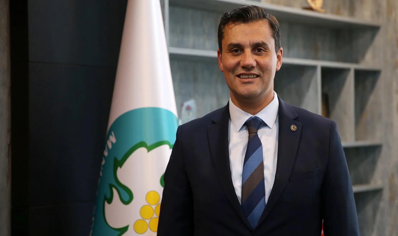 Manisa Ferdi Zeyrek’i Doğum Gününde Rahmetle Anıyor...