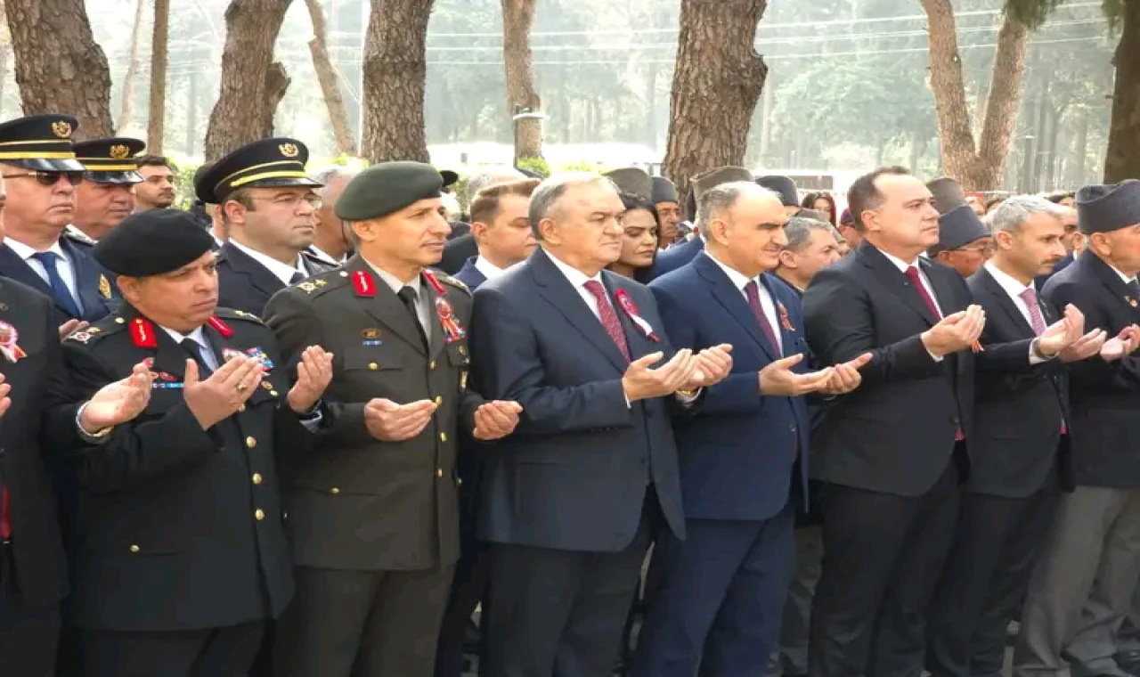 Manisa’da 18 Mart Şehitleri Anma Günü ve Çanakkale Zaferi’nin 111’inci yılı anıldı