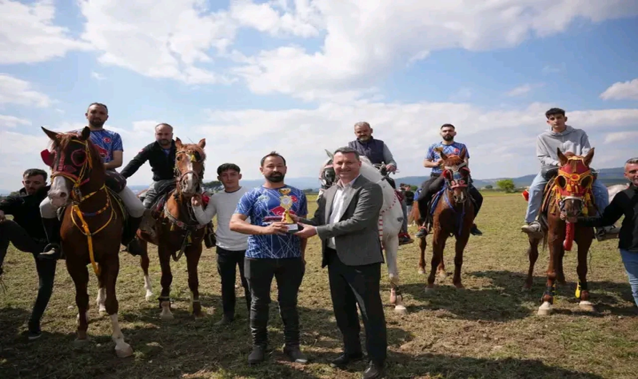 Cirit Şenliği Akhisar’da Büyük İlgi Gördü!