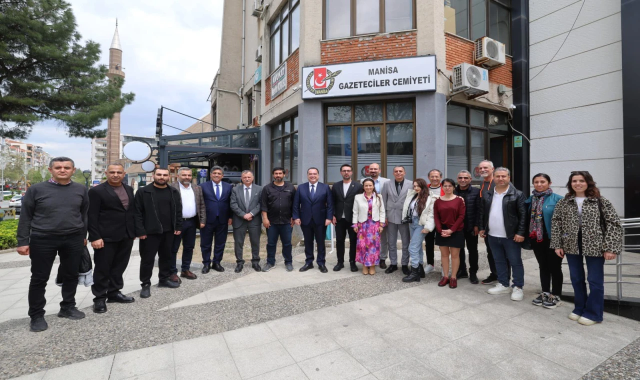 Manisa Gazeteciler Cemiyeti 69. Yılında CHP Heyetini Ağırladı