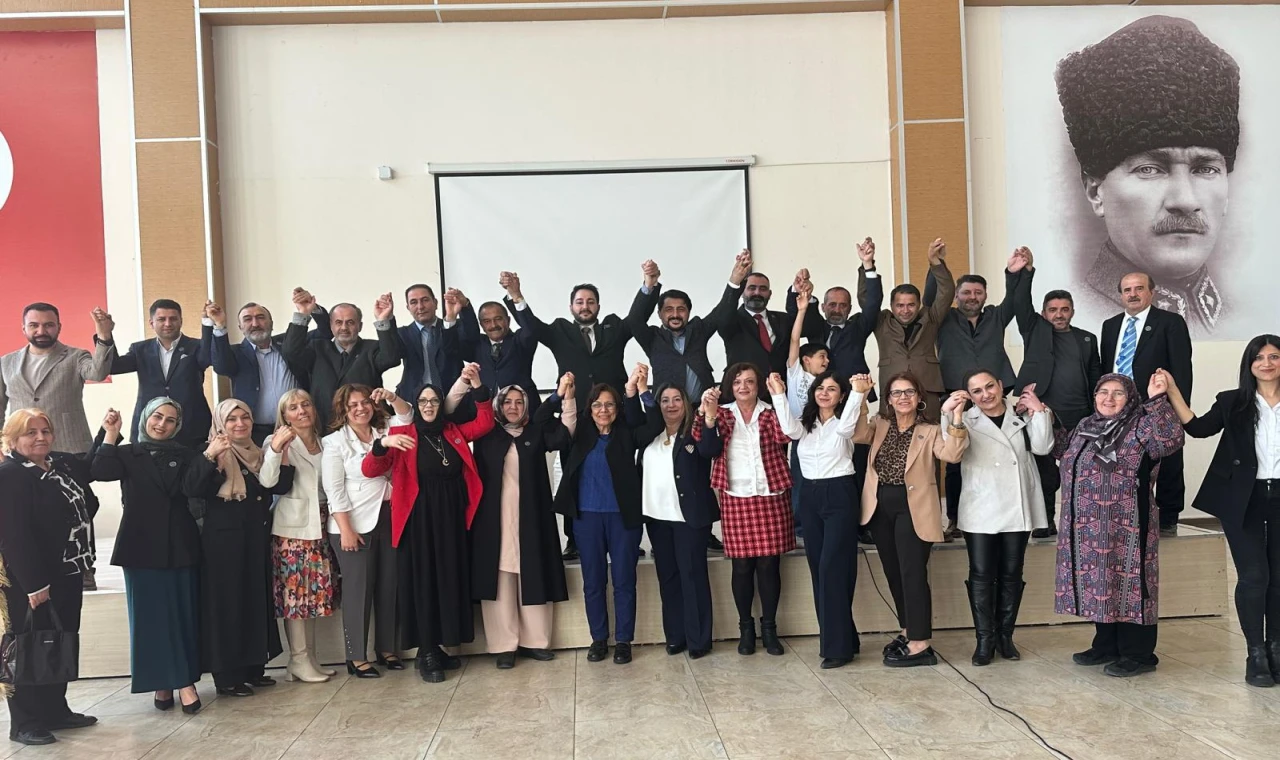 Savaş Aytimur’a TGGV’de Çifte Görev Ege Bölge Başkanlığına Atandı
