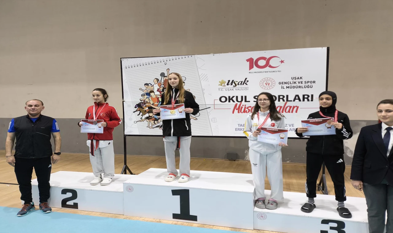 YUNUSEMRELİ MEYRA'DAN ALTIN MADALYA