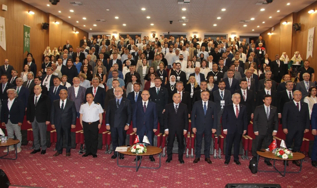 Manisa’da Asırlık Ağaçtan Sofraya Zeytinyağı Çalıştayı Düzenlendi!