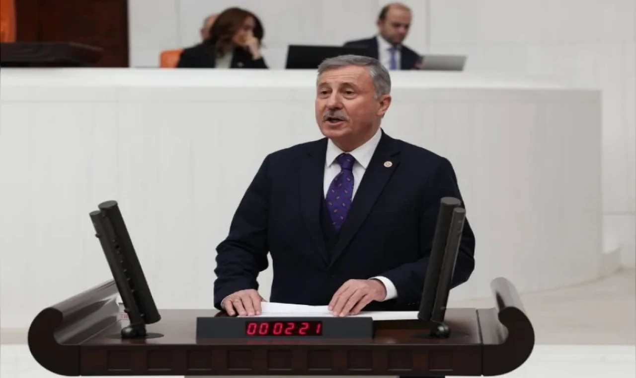 Selçuk Özdağ’dan Anadolu Ajansı’na “Tarafsızlık” Tepkisi