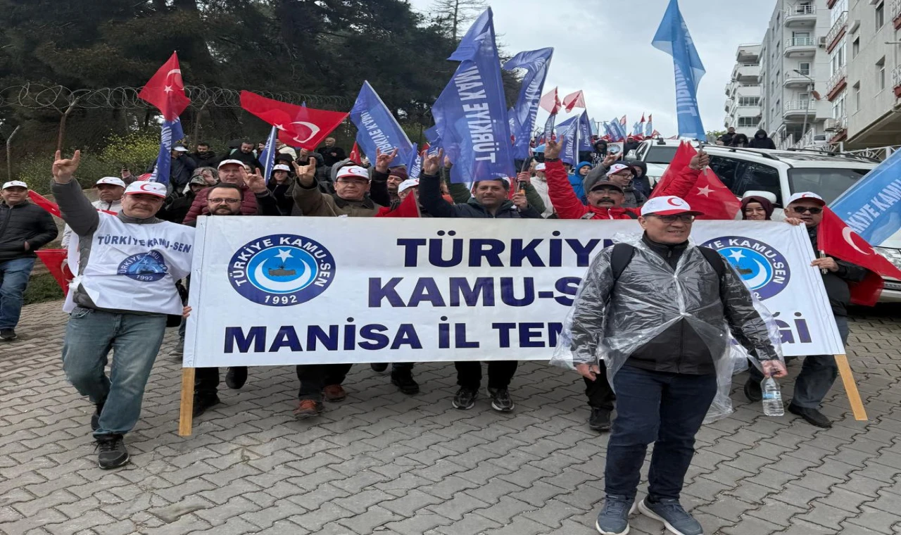 Türkiye Kamu-Sen Manisa’dan Çanakkale Çıkarması!