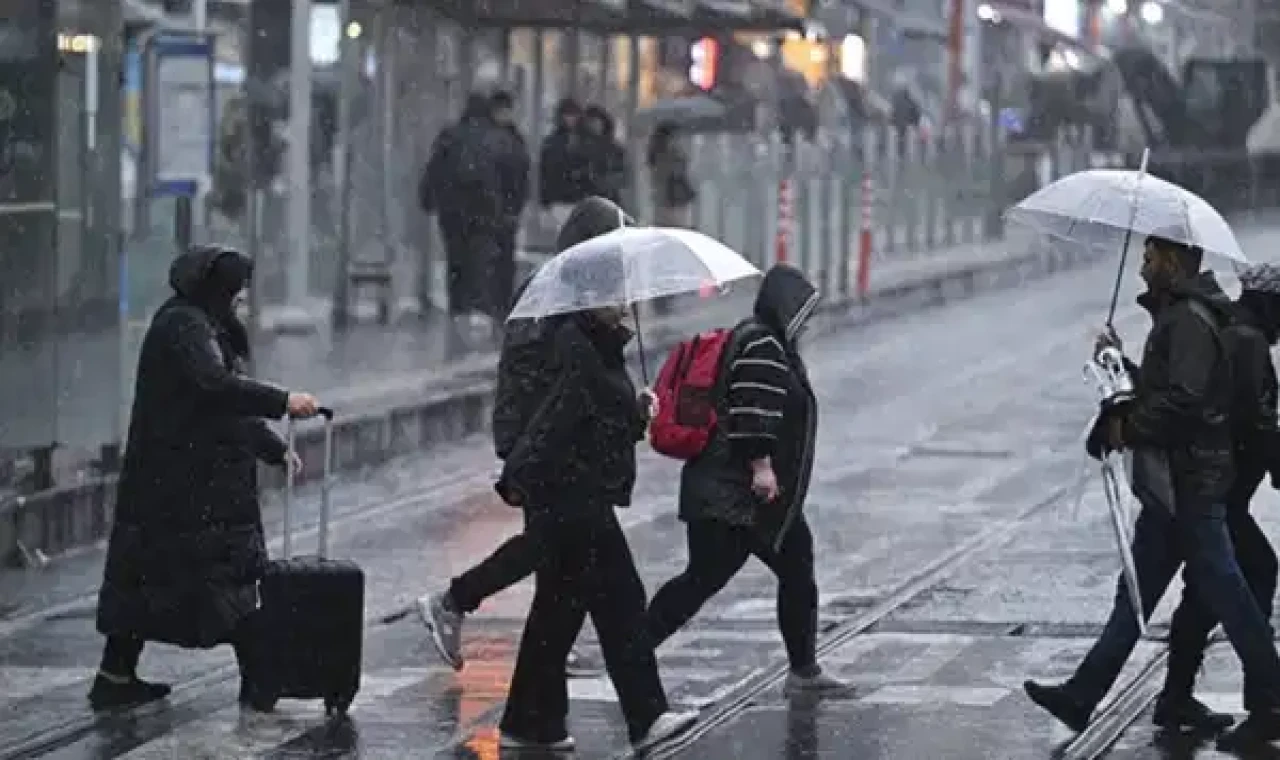 Manisa’da Hava Değişiyor! Sağanak Yağış Geri Geliyor!