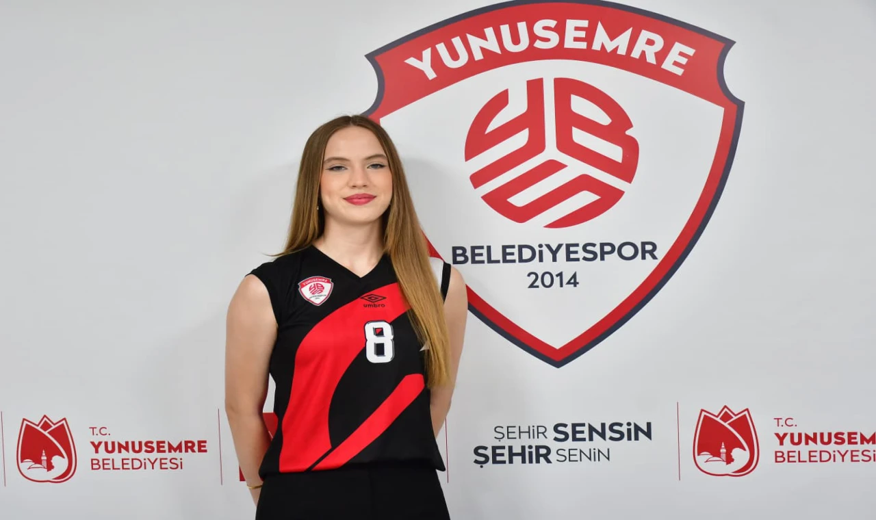 Yunusemre'de Smaçör Rengin Nuhoğlu Yuvada Kaldı!