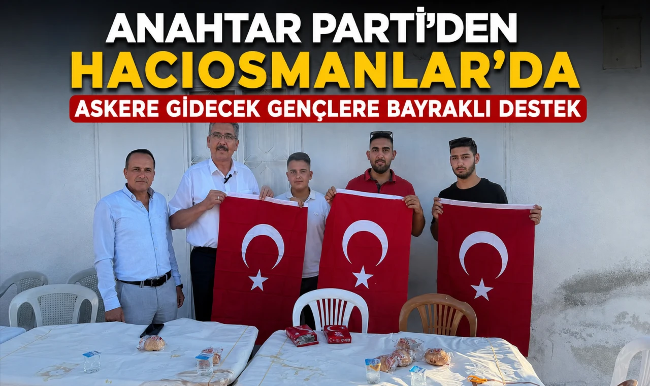 Askere Gidecek Gençlere Türk Bayraklı Destek