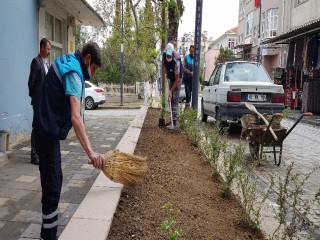 İLÇEDE PEYZAJ ÇALIŞMALARI BAŞLADI