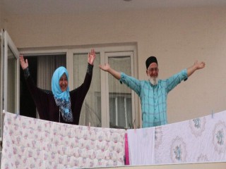 MANİSA'DA BALKON SPORU HEYECANI