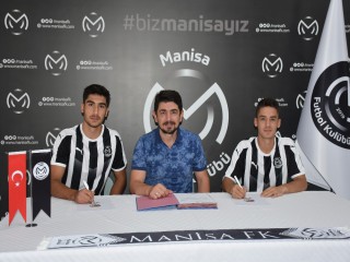 MANİSA FK'DAN ÇİFTE İMZA