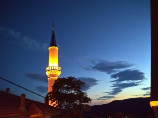 HASARLI CAMİ IŞIL IŞIL OLDU