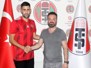 ÖZGÜR ÖZDEMİR TURGUTLUSPOR'DA