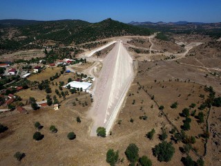 BARAJIN GÖVDE DOLGUSU TAMAMLANDI