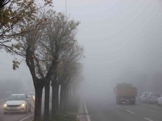 Manisa’da yoğun sis etkili oldu
