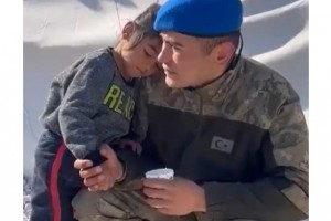 MEHMETÇİK İLE DUYGUSAL ANLAR