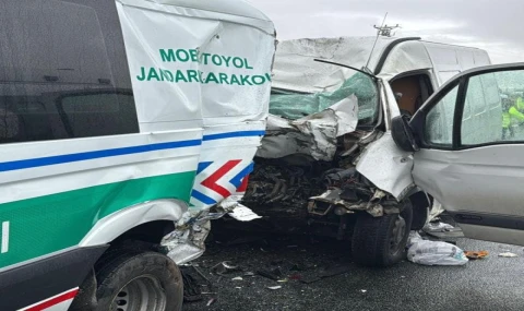 Aksaray’da Trafik Kazası: 2 Asker Şehit, 1 Sivil Hayatını Kaybetti